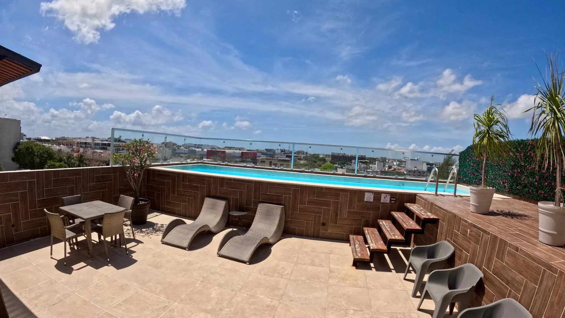 Studios With Roofpool In Vanessa 24 Playa del Carmen México